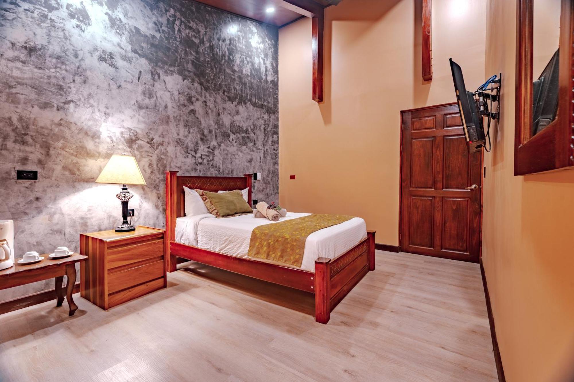Hotel Villa Florencia Turrialba Ngoại thất bức ảnh