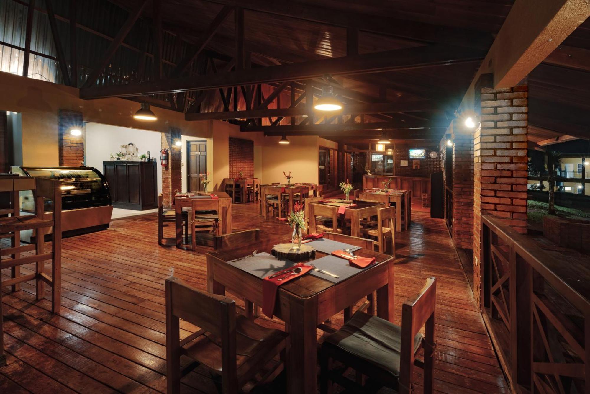 Hotel Villa Florencia Turrialba Ngoại thất bức ảnh