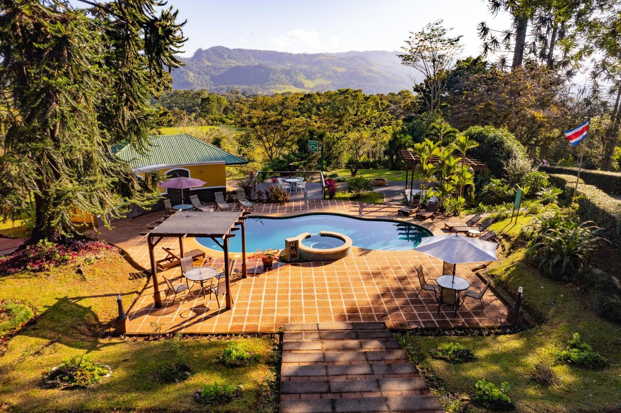 Hotel Villa Florencia Turrialba Ngoại thất bức ảnh